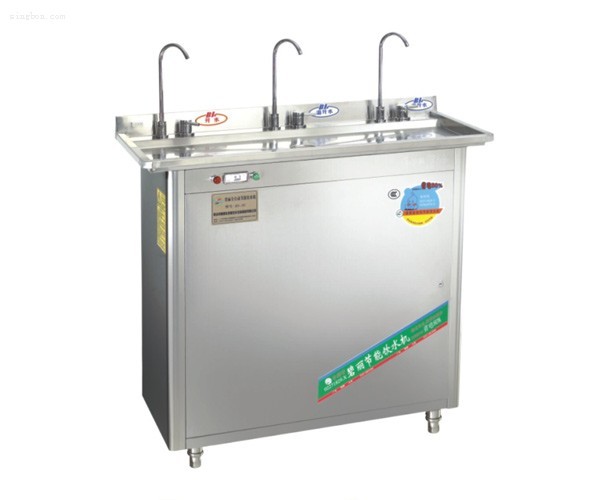 IC卡飲水機-刷卡飲水機-自助飲水機-校園飲水機-感應卡飲水機-飲水機ic卡控制器ＩＣ飲水機，學生直飲水、學校直飲水、學生直飲水 data-cke-saved-src="/UploadFiles/chanpin_UploadFiles_7571/200707/20070731113003710.jpg" src="/UploadFiles/chanpin_UploadFiles_7571/200707/20070731113003710.jpg"